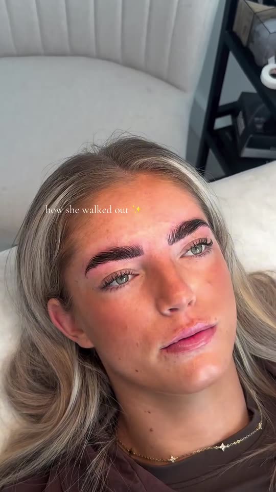 Client after a brow lamination